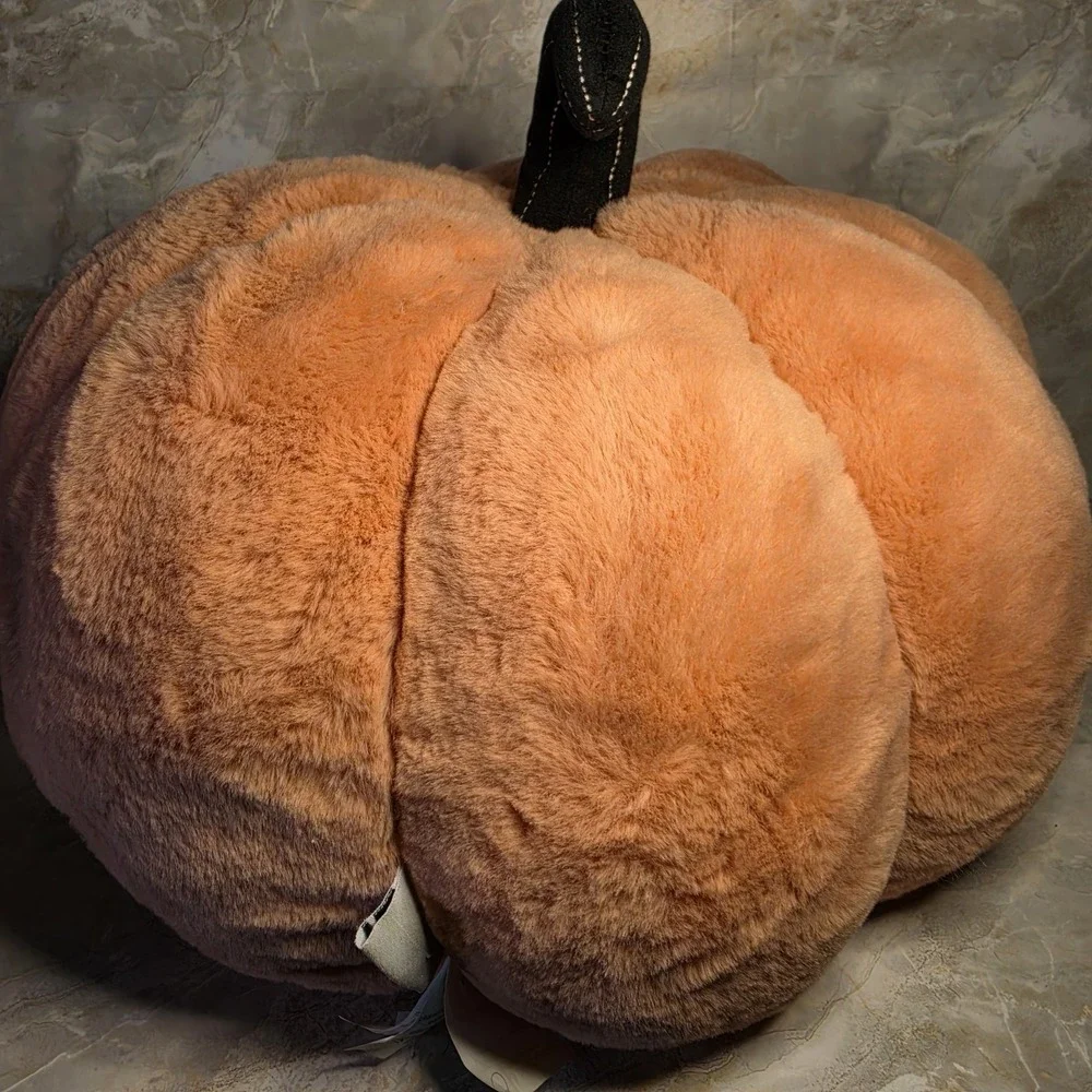 Martha Stewart Pink Plush Pumpkin Jack-O-Lantern Faux Fur Halloween Pillow 14
